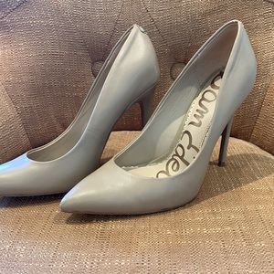 SAM EDELMAN HAZEL TOE PUMP